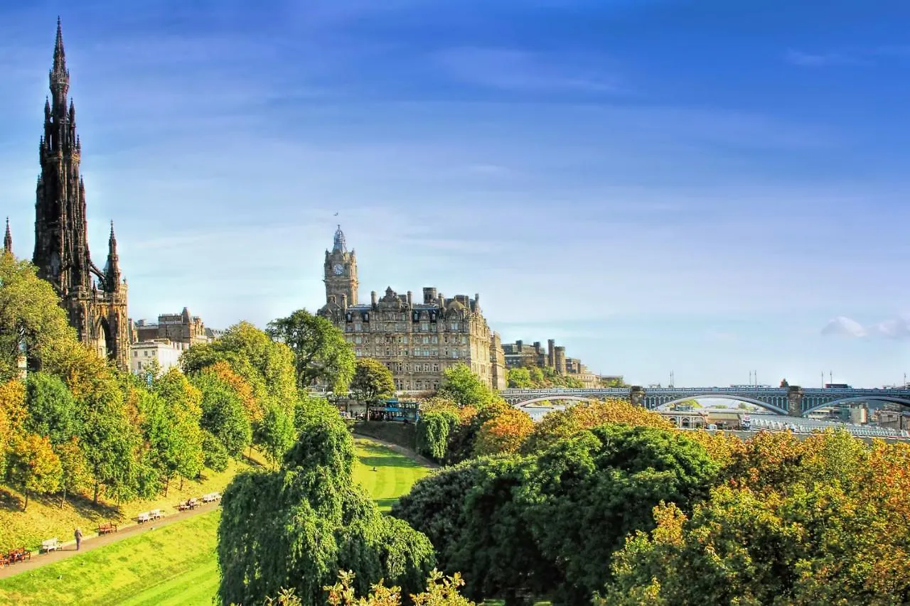 Super King Garden Suite With En-Suite Edinburgh Großbritannien