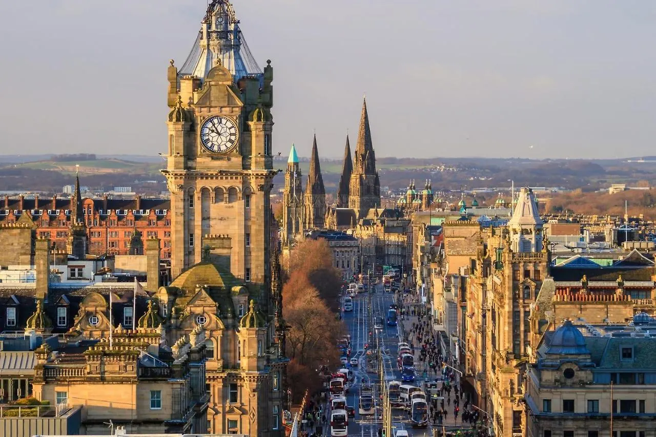 Super King Garden Suite With En-Suite Edinburgh